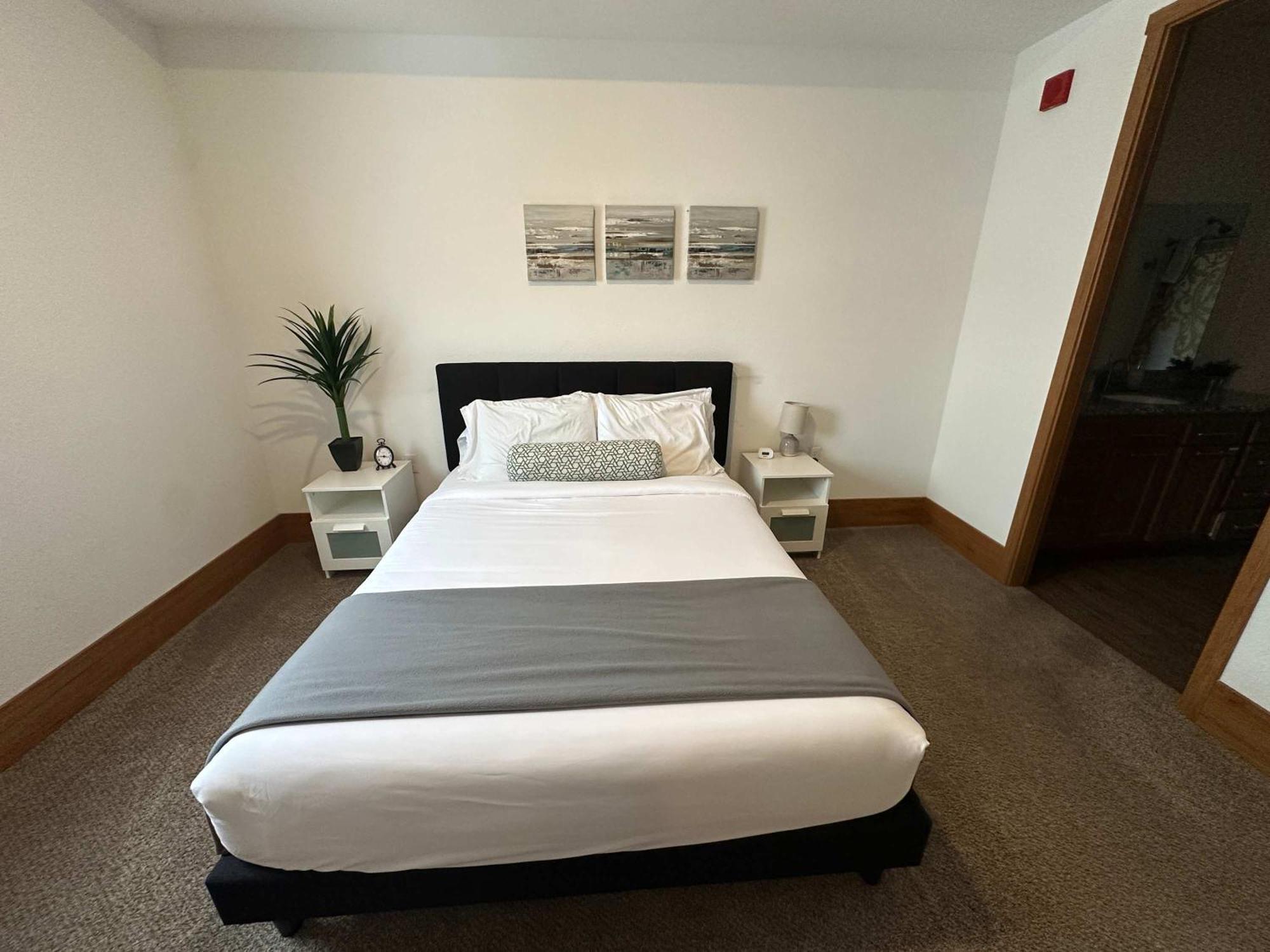 2Br Suite At The Grand Castle Pool Gym & Parking Grandville Exterior foto
